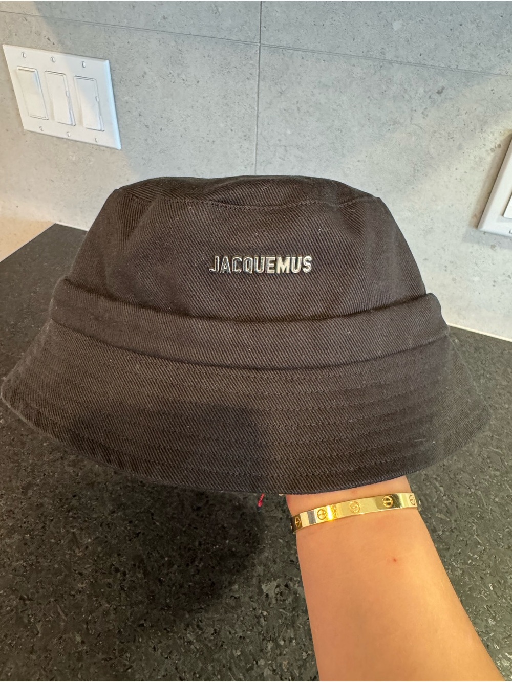 Jacquemus Le Bob Gadjo Bucket Hat – Black – Size 58 – Never Worn
